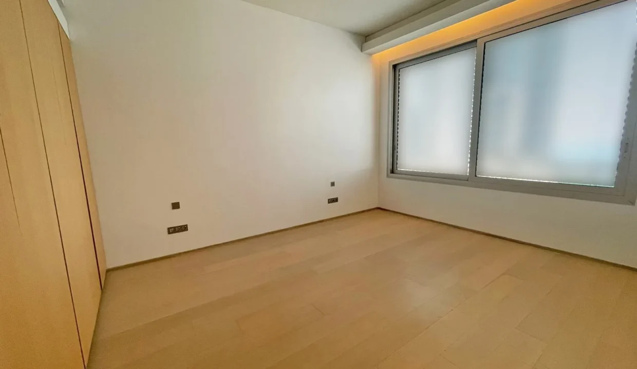 Brand New Super Deluxe Apartment For sale in Clemenceau