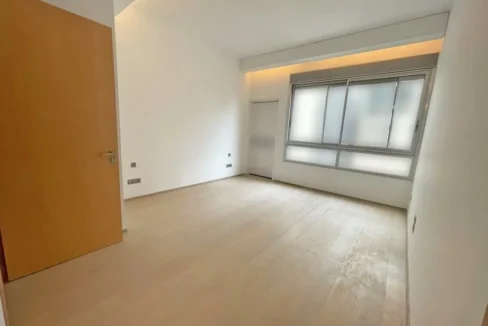 Brand New Super Deluxe Apartment For sale in Clemenceau