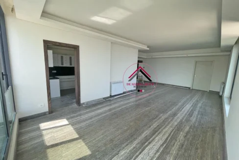 Prestige Living by the Sea – Ain El Mreisseh Deluxe Apartment for sale