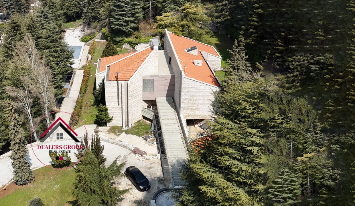 Exceptional Villa for sale in Hammana Surrounded by Cedars Trees