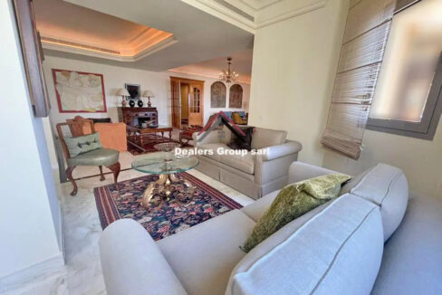 Sea View Elegant Apartment for sale in Manara