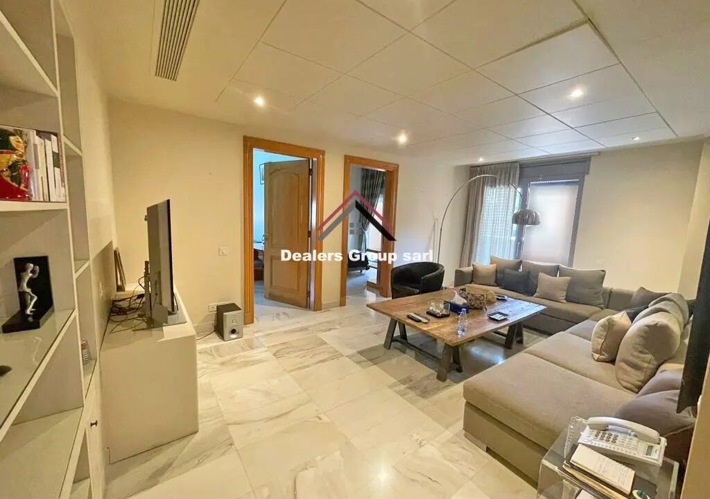 Sea View Elegant Apartment for sale in Manara