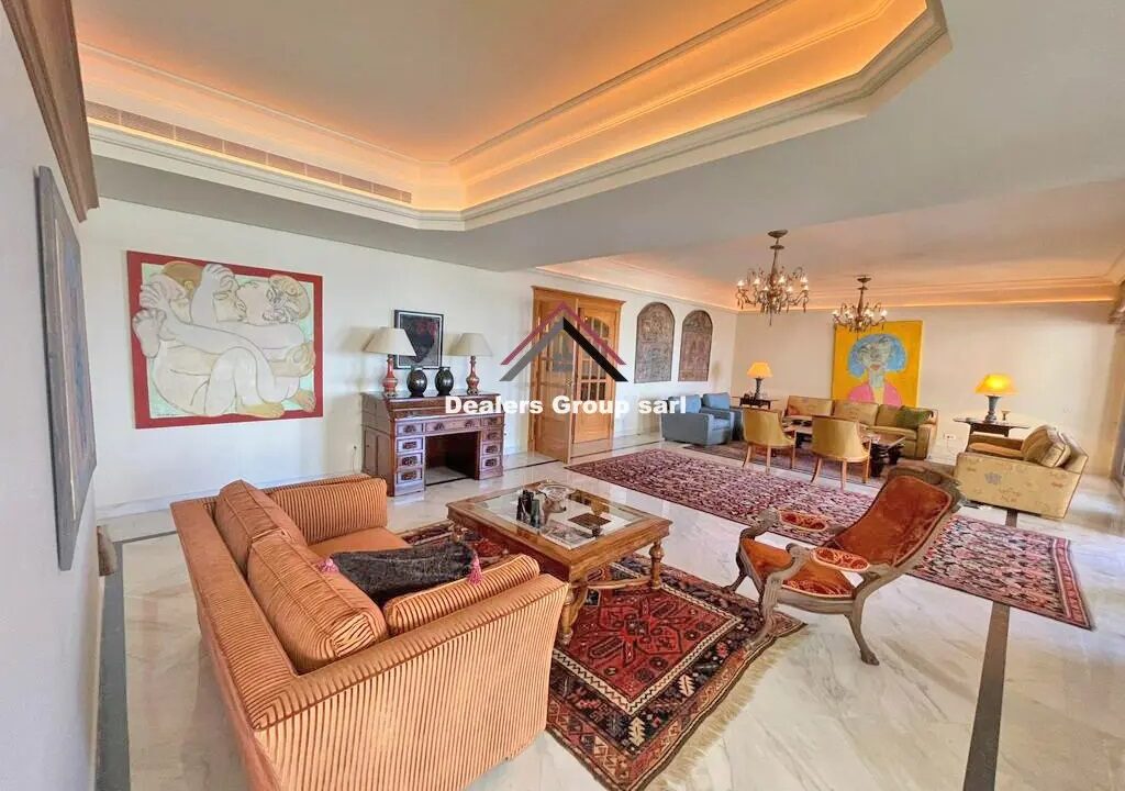 Sea View Elegant Apartment for sale in Manara