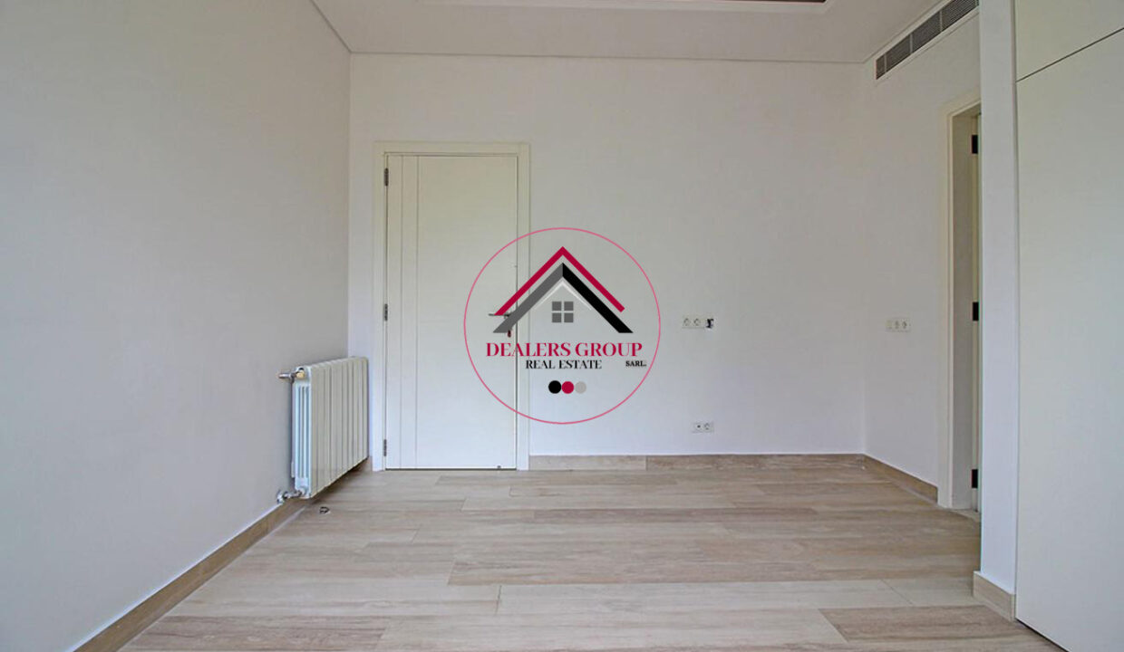 High Floor ! Wonderful Sea View apartment for Sale in Manara