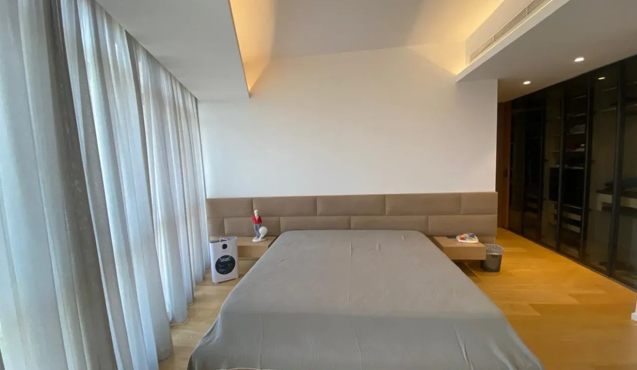 Prestigious Modern Apartment for sale in Saifi - Beirut