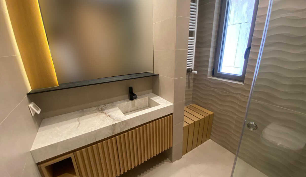 Prestigious Modern Apartment for sale in Saifi - Beirut