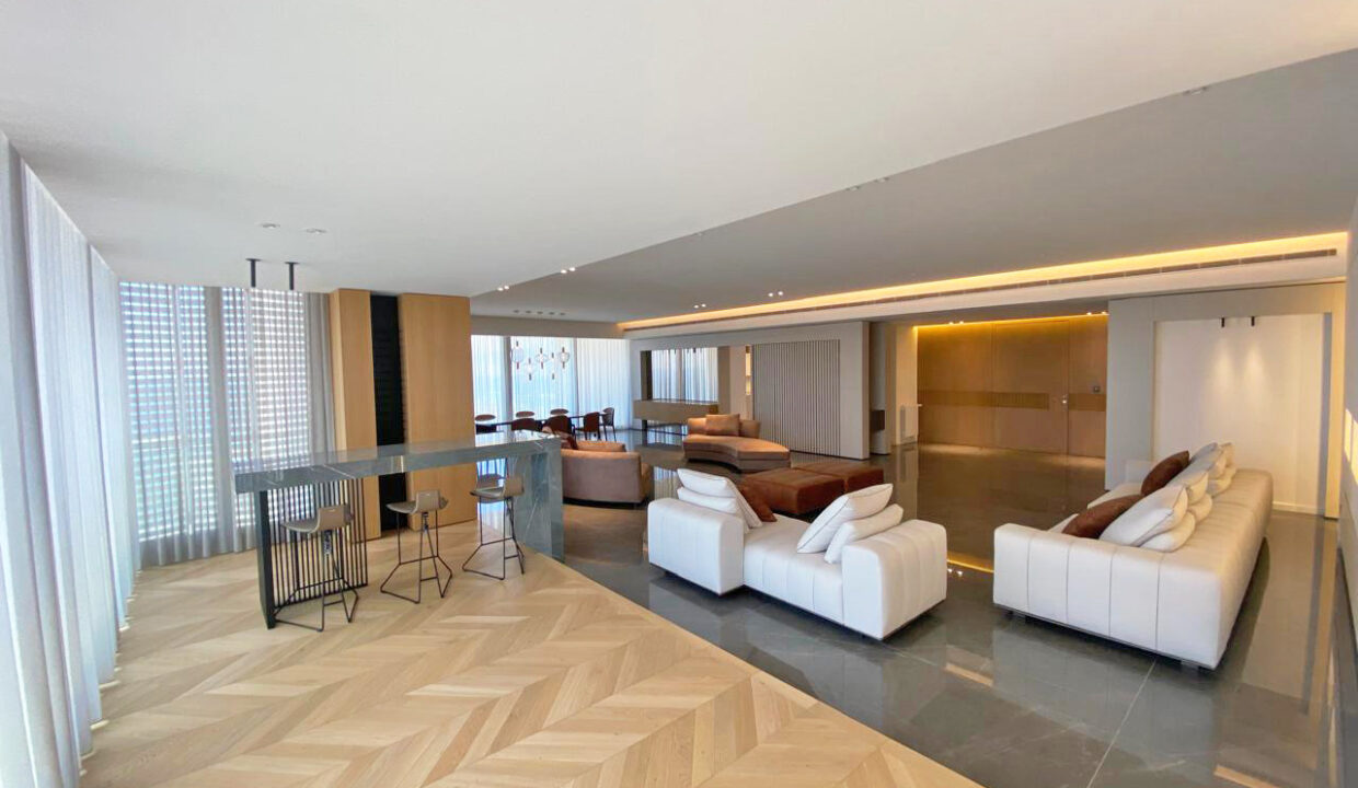 Prestigious Modern Apartment for sale in Saifi - Beirut