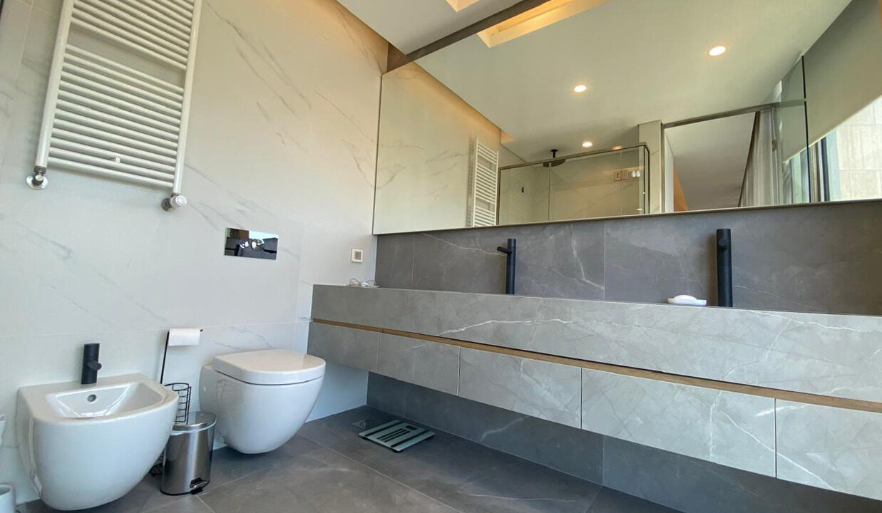 Prestigious Modern Apartment for sale in Saifi - Beirut