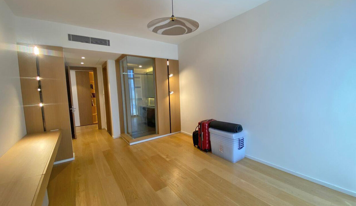 Prestigious Modern Apartment for sale in Saifi - Beirut