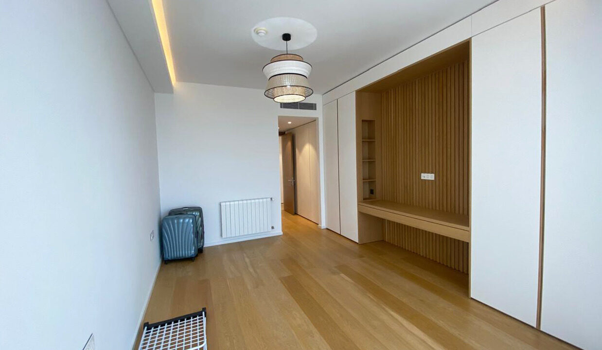 Prestigious Modern Apartment for sale in Saifi - Beirut