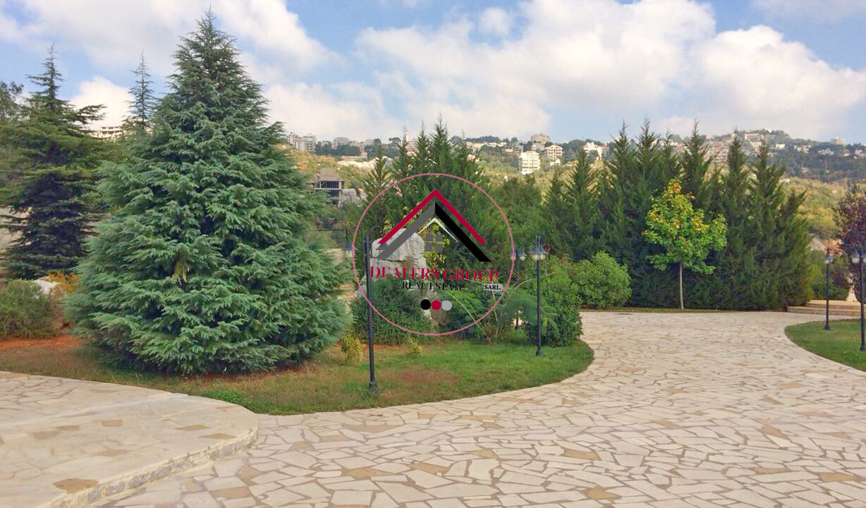 Your Mountain Retreat Awaits – Deluxe Villa in Ajaltoun for Sale