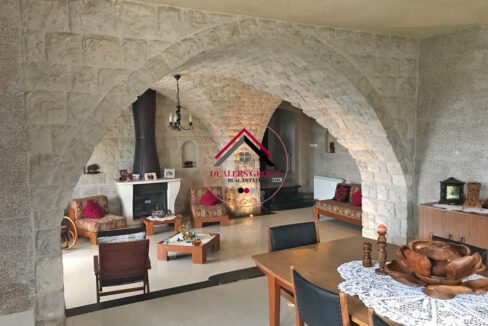 Your Mountain Retreat Awaits – Deluxe Villa in Ajaltoun for Sale