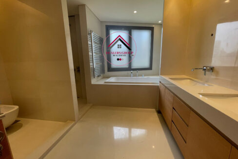 Full Sea View Modern Deluxe Apartment for sale in Ramlet el Bayda