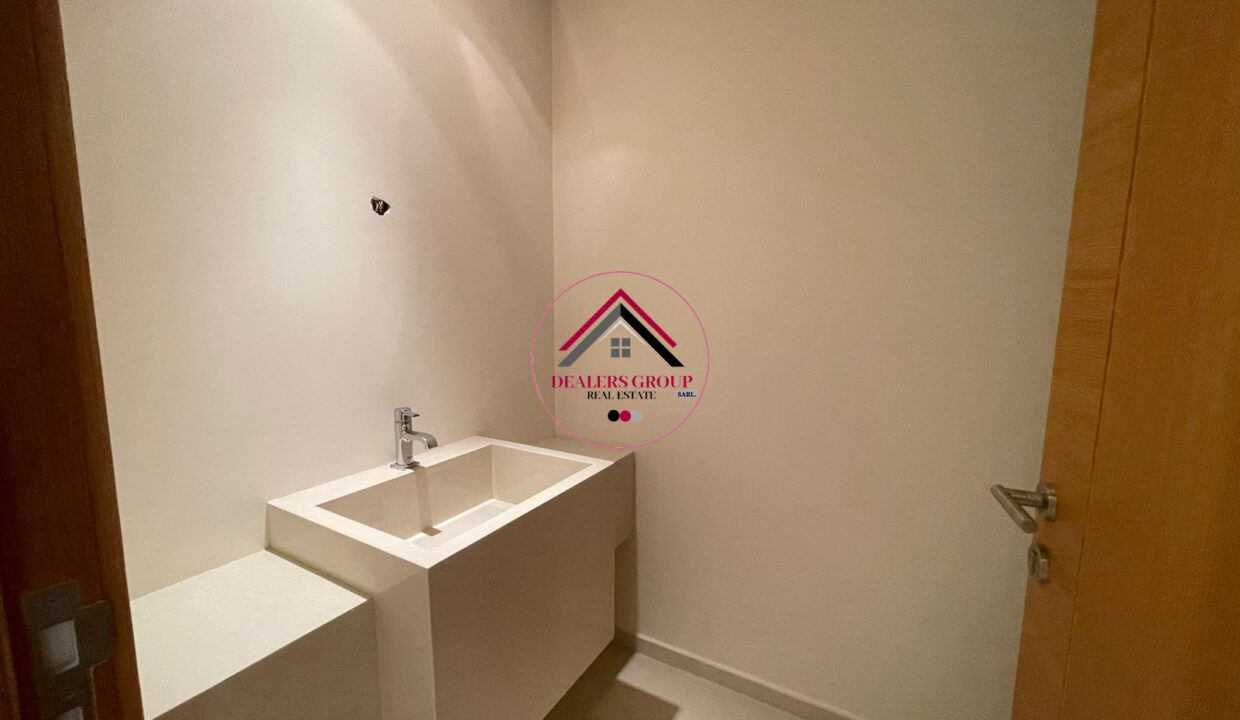 Full Sea View Modern Deluxe Apartment for sale in Ramlet el Bayda