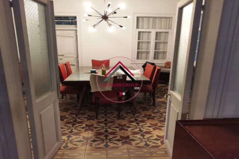 Prime Location Old Traditional House for sale in Saifi