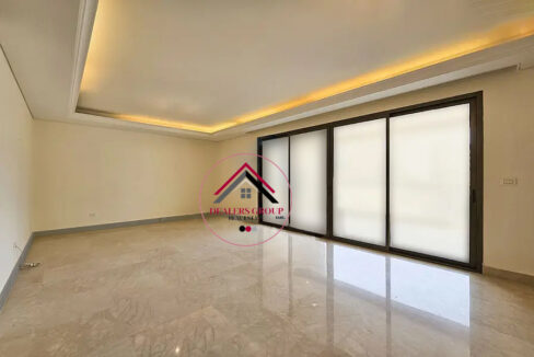 Prime Location Apartment for sale in Manara