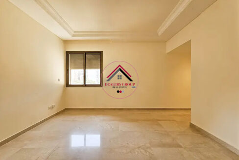 Prime Location Apartment for sale in Manara