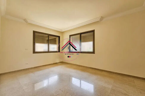 Prime Location Apartment for sale in Manara