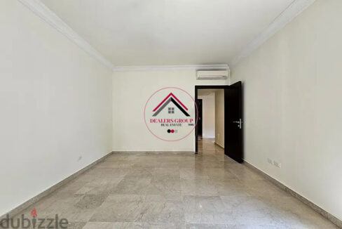Prime Location Apartment for sale in Manara