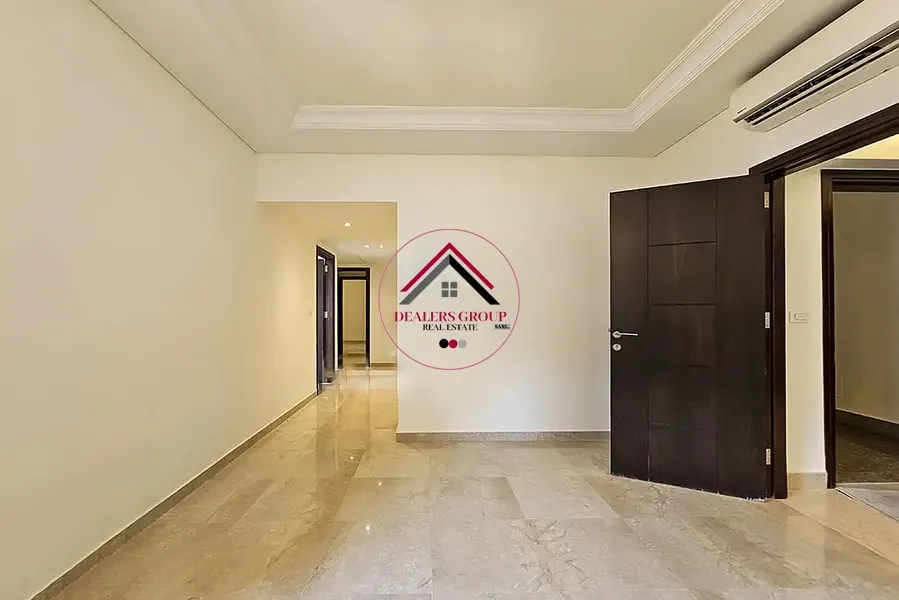 Prime Location Apartment for sale in Manara