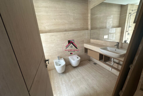 app sale saifi beirut (8)