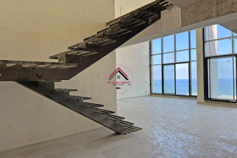 Stylish Duplex Loft with Sea View for Sale in Manara