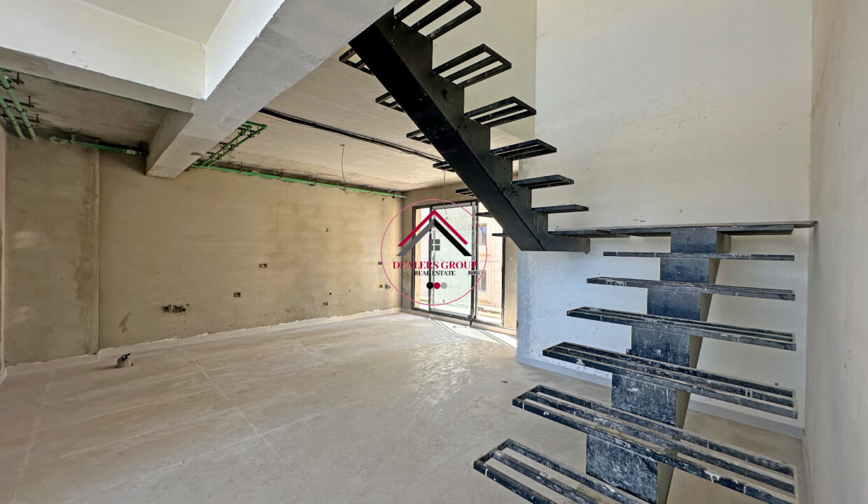 Stylish Duplex Loft with Sea View for Sale in Manara