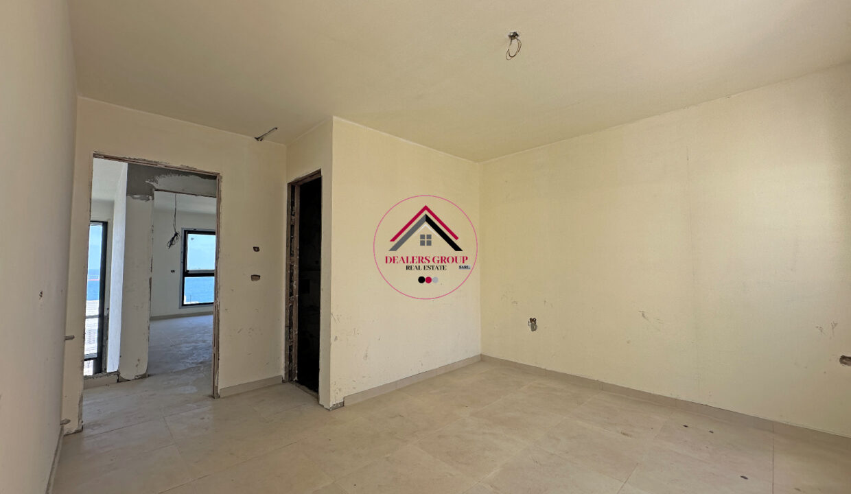 Stylish Duplex Loft with Sea View for Sale in Manara