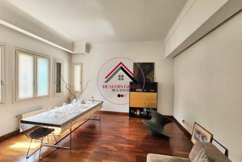 Old Traditional Apartment for sale in Clemenceau in a Prime Location