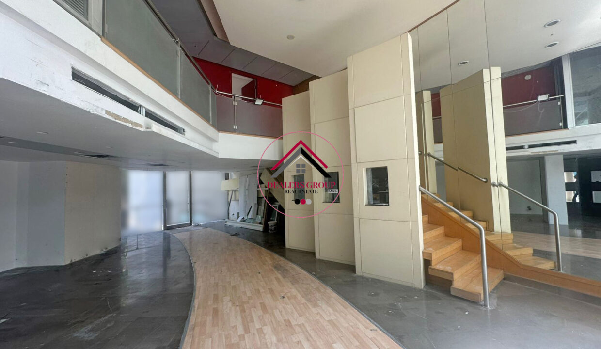 Prime Location Restaurant -Shop for sale in Achrafieh