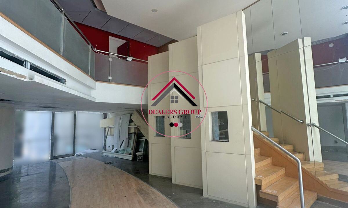 Prime Location Restaurant -Shop for sale in Achrafieh