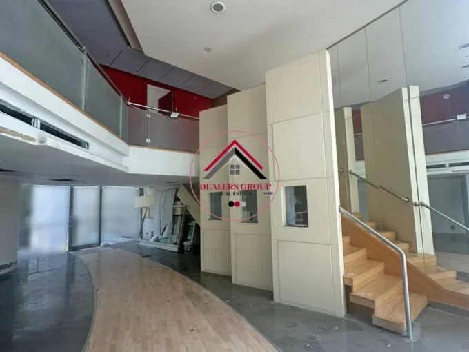 Prime Location Restaurant -Shop for sale in Achrafieh