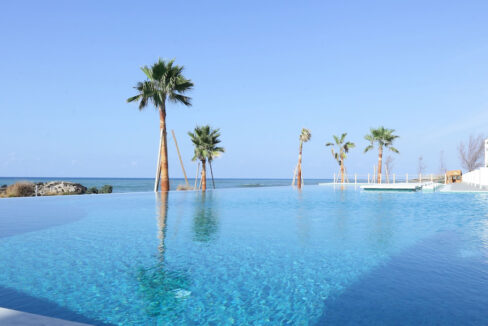 hotel for sale in ain mreisseh