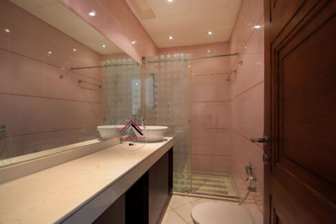 10- Bathroom (3) (1)