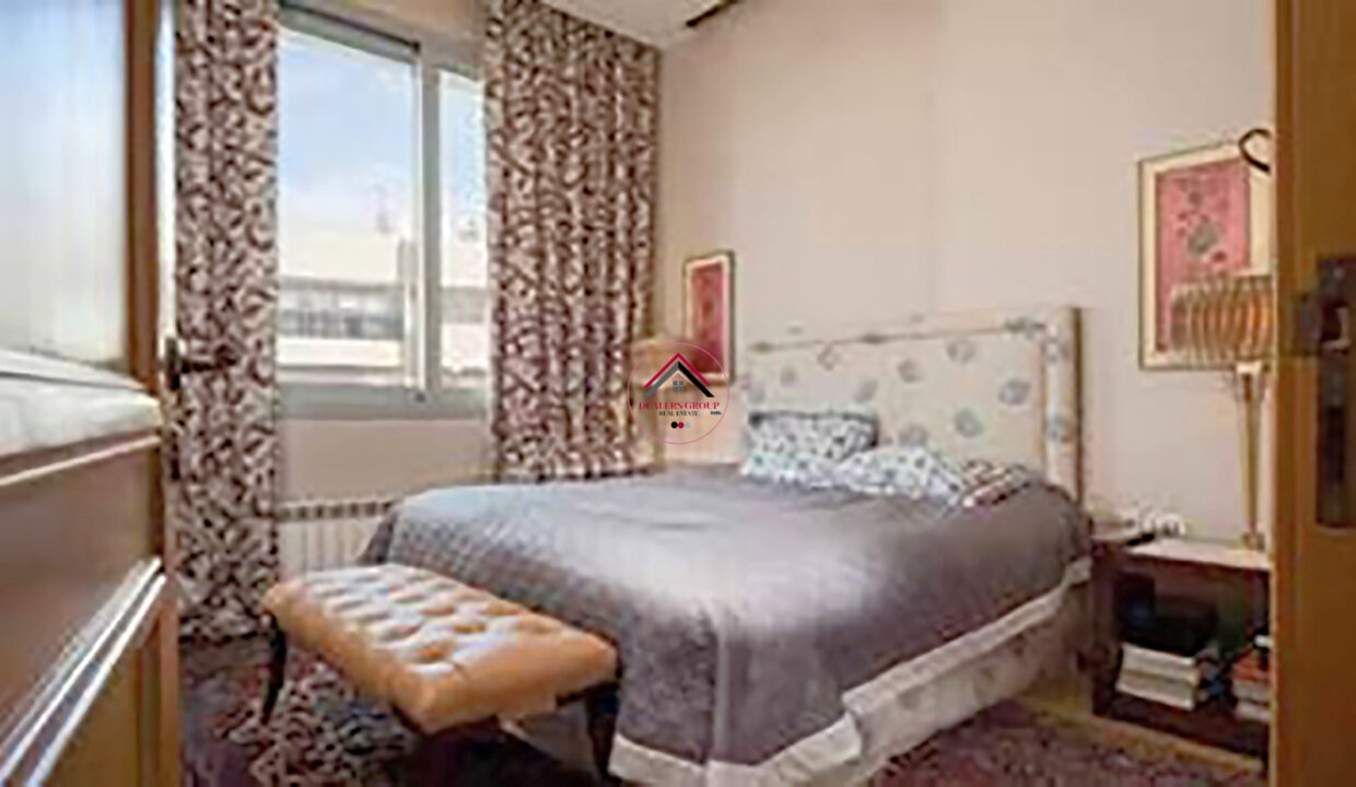 Sea View Penthouse Duplex for sale in Ramlet el Bayda + Private Gym