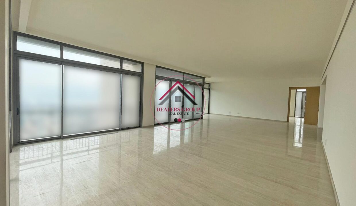 Sea View Apartment for sale in Carré d'Or, Achrafieh