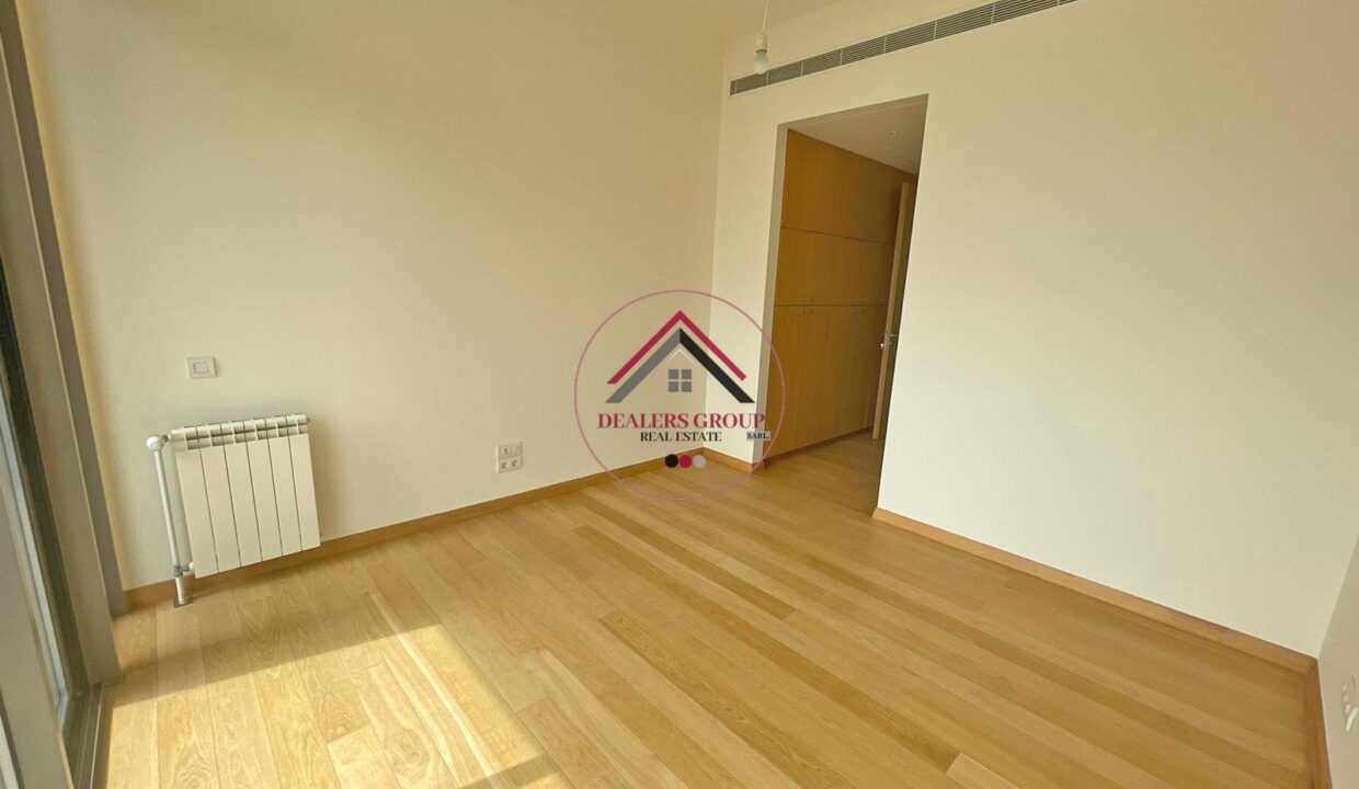 Sea View Apartment for sale in Carré d'Or, Achrafieh