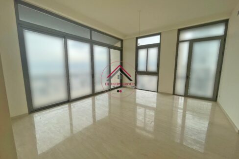 Sea View Apartment for sale in Carré d'Or, Achrafieh