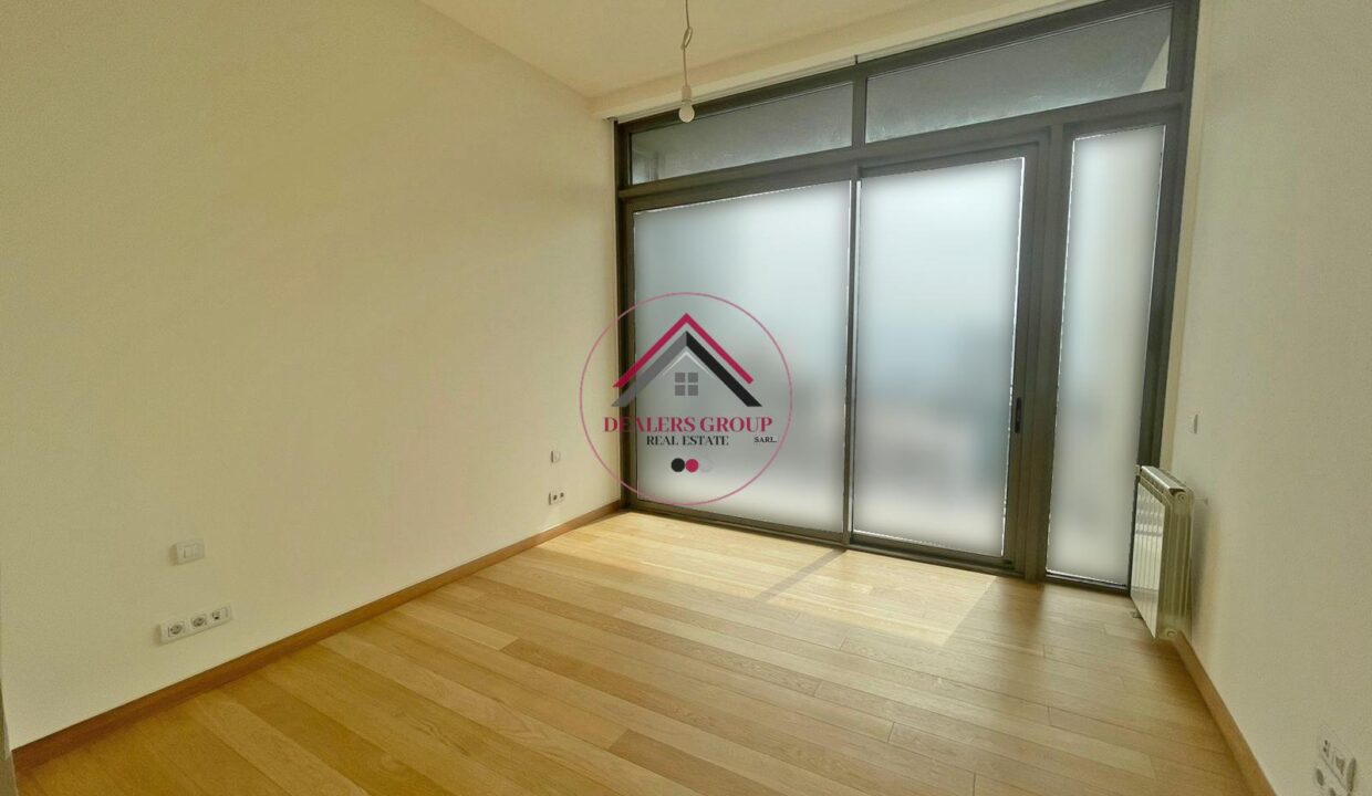 Sea View Apartment for sale in Carré d'Or, Achrafieh
