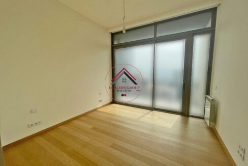 Sea View Apartment for sale in Carré d'Or, Achrafieh