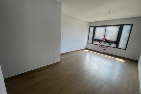 Live in Style: Elegant Apartment for Sale in Caracas, Ras Beirut