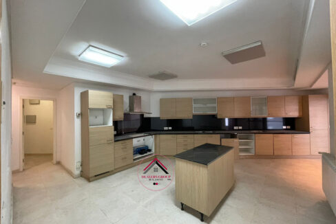 Make yourself at home ! Elegant Apartment for sale in Ain el Mreisseh
