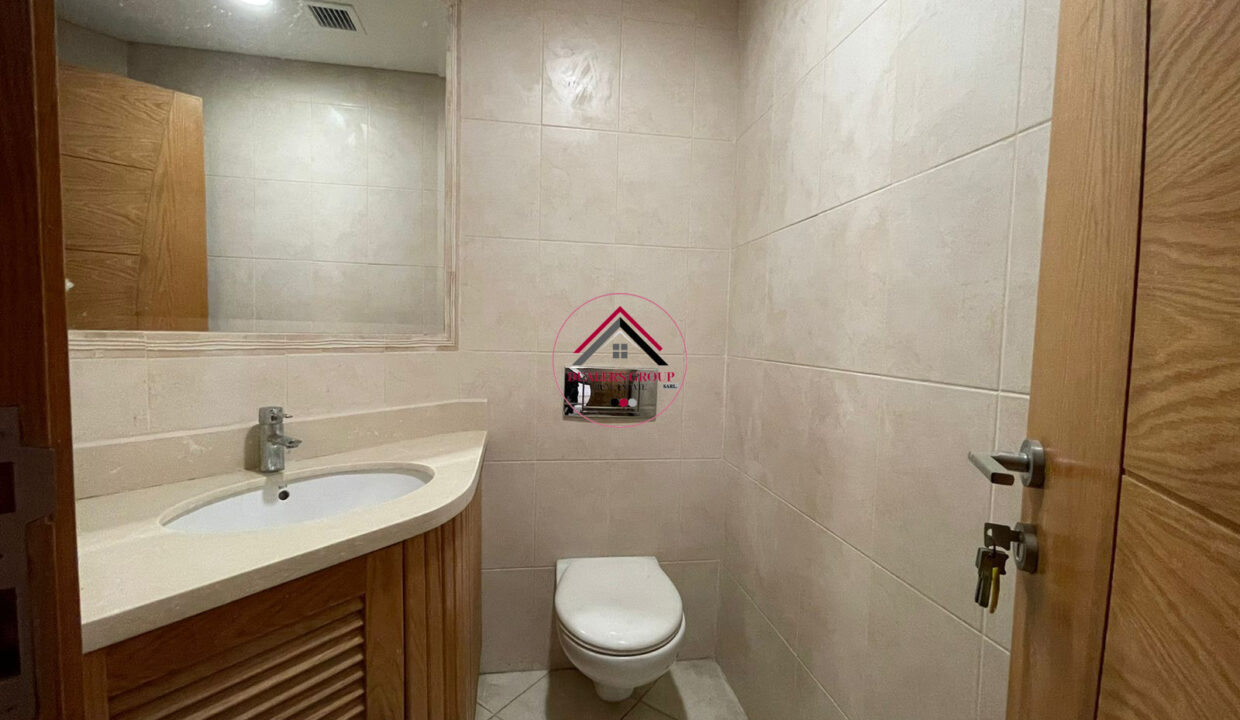 Make yourself at home ! Elegant Apartment for sale in Ain el Mreisseh