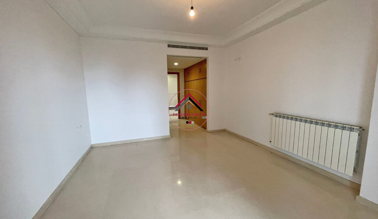 Make yourself at home ! Elegant Apartment for sale in Ain el Mreisseh