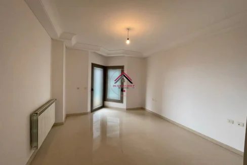 Make yourself at home ! Elegant Apartment for sale in Ain el Mreisseh