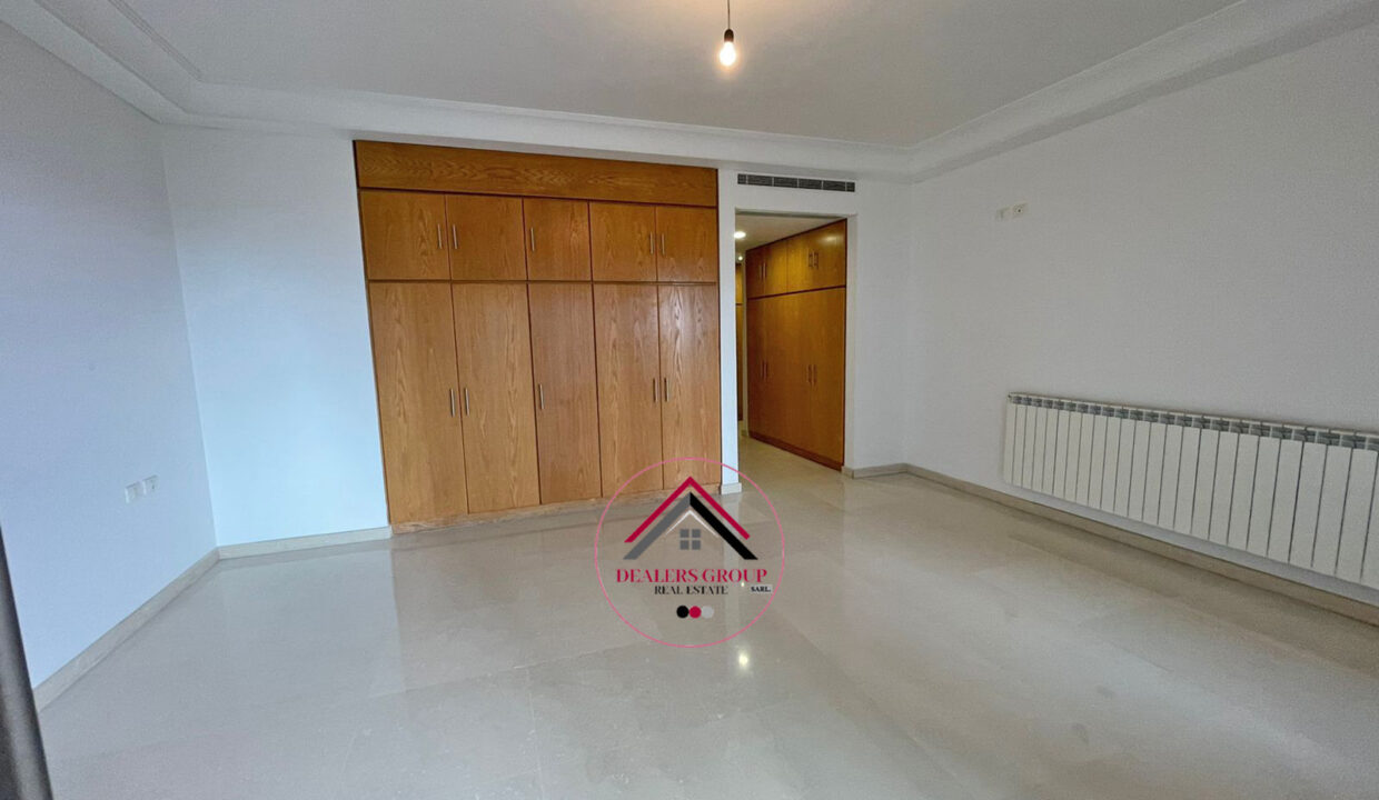 Make yourself at home ! Elegant Apartment for sale in Ain el Mreisseh