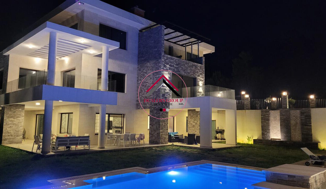 Extraordinary Modern Villa for sale in Damour Mechref + Private Pool