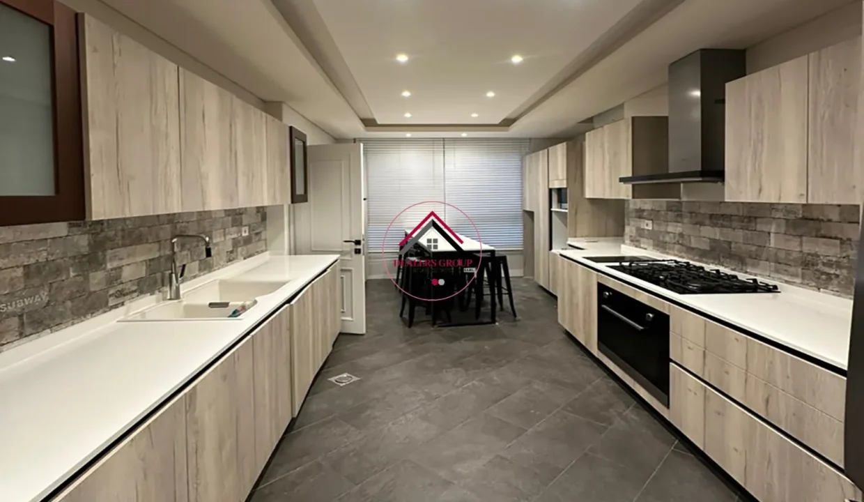 Deluxe Apartment for sale in Tallet el Khayat in Prime Location