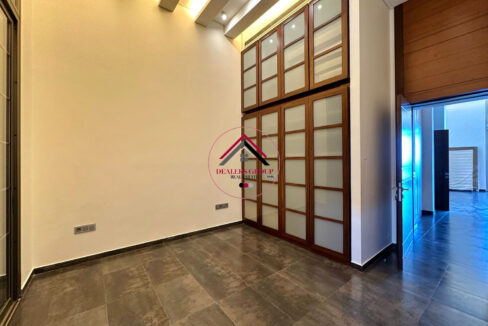 Sea View Penthouse Apartment for sale in Hamra -Ras Beirut