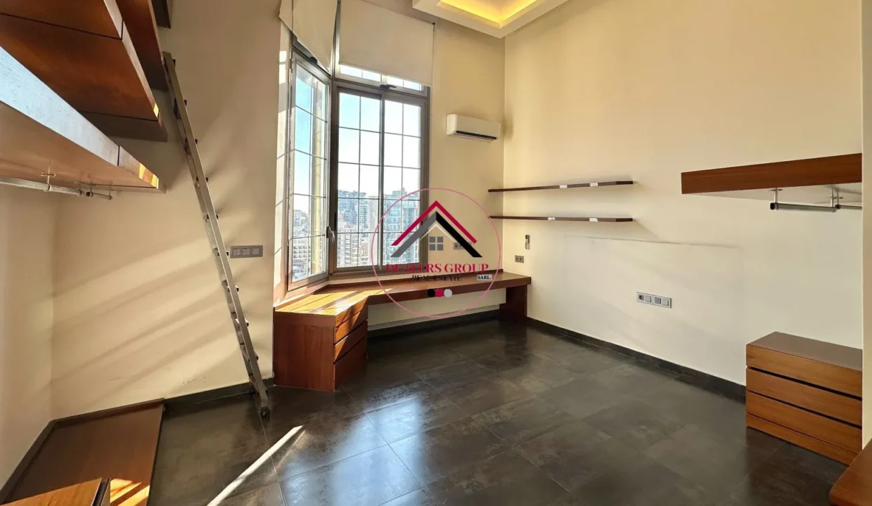 Sea View Penthouse Apartment for sale in Hamra -Ras Beirut